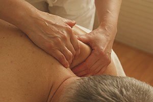 massage-389716_1280